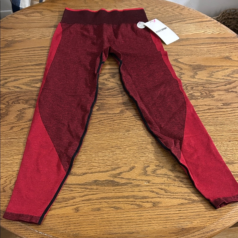 PINK Victoria's Secret Red Sports Bra and Leggings - Picture 5 of 10